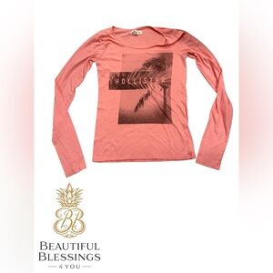 Junior’s/Women Hollister Soft Coral Pink Long Sleeve Graphic Tee Size Small